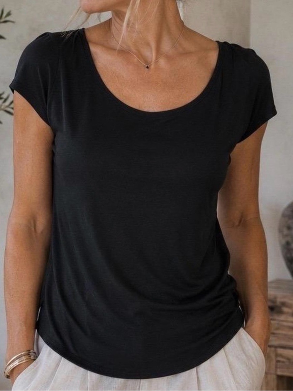 Eileen Fisher Washable Silk Classic Scoop Neck Black Women's Tee